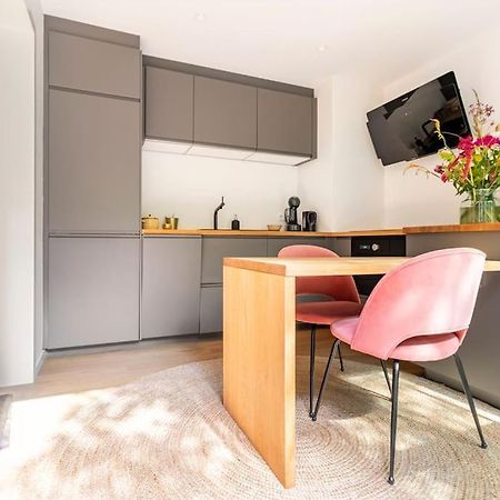 Luxe-Avontuur In Een Romantische Cabin In Het Bos Stekene Exteriér fotografie