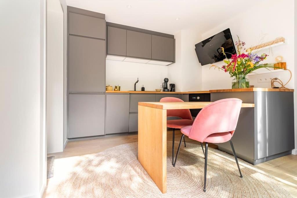 Luxe-Avontuur In Een Romantische Cabin In Het Bos Stekene Exteriér fotografie